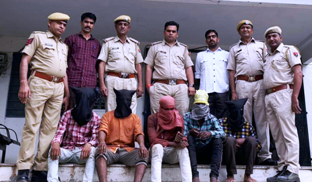 udaipur tample thieves theft in jain tamples
