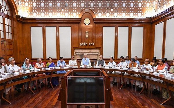 modi cabinet increased 5% DA of central employees