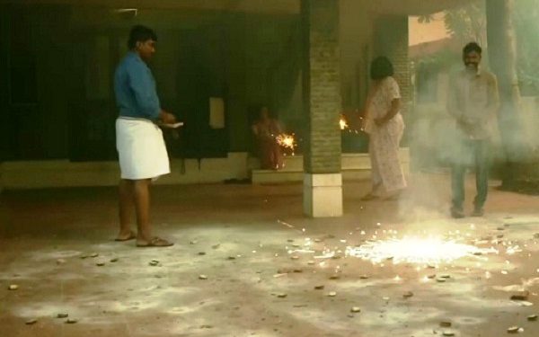 tamilnadu government was permitted people for firecrackers time one hour