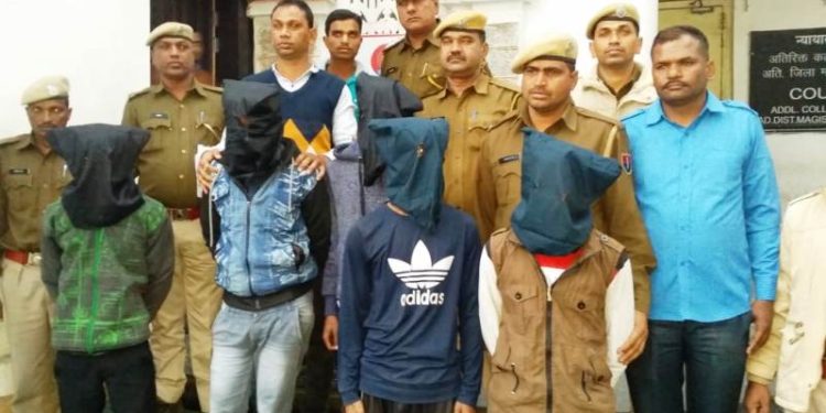 udaipur police arrest 5 chain snachers