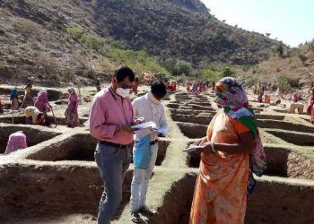 no policy for urban unemployed-rural unemployed ragistered in mnrega