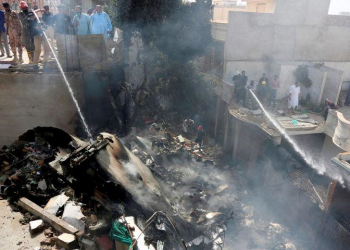 pakistan passenger plane crashed 98 person was in plane