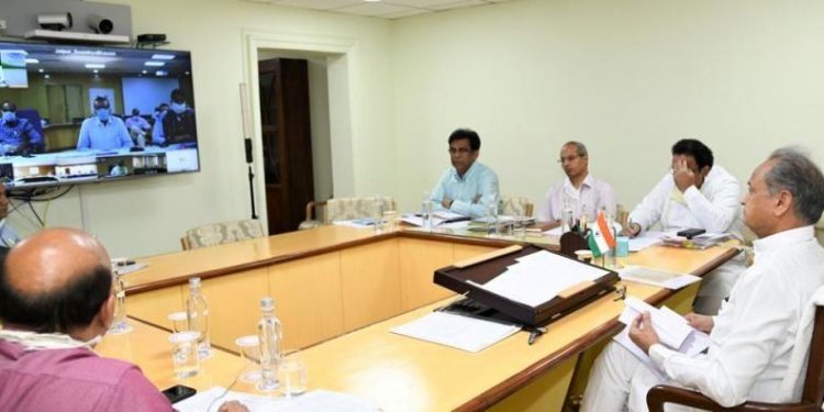 rajasthan cm ashok gehlot direction on migrants quarantine must be strong