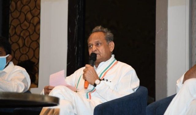 cm ashok gehlot alligate BJP pm Narendra modi or amit shah for horse trading