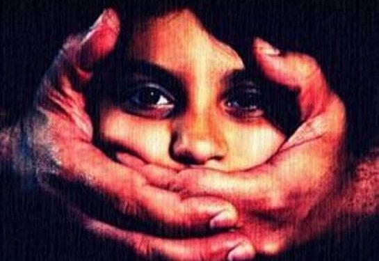 Dungarpur 13 year old girl raped by known in her house in dungarpur