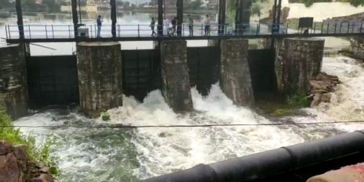 rain in udaipur today 51 mm swaroop sagar gate open