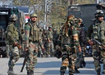 terrorist arrest with Arms and ied in kupwada by jammu kashmir security force