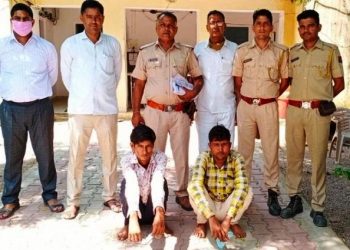 tortoise smuggler arrested with dead tortoise or 2 lakhs rupees in shahpura jaipur