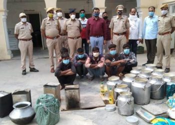 jaipur police seized 2 quintal nakli deshi ghee and arrest 6 gujrati in kotputali jaipur