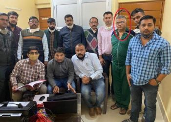 acb arrest principal of jawahar navoday school with 10000 rupees bribe money