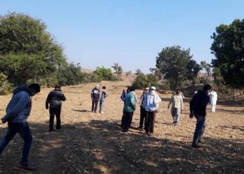 man killed her wife 4 kids and suicide himself in kherwada udaipur