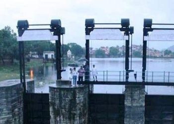 man suicide in swaroop sagar trainee of railway training center udaipur