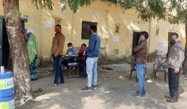 udaipur nagar-palika-election-82-percent-vote-polled in salumber bhinder or fatahnagar