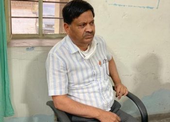 acb arrests avvnl aen taking 10000 rs bribe money in udaipur