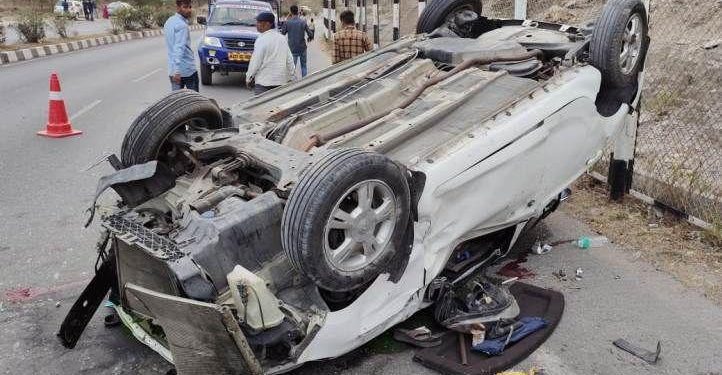 couple and their daughter killed after high speed car hits scooty in udaipur iswal highway - 1