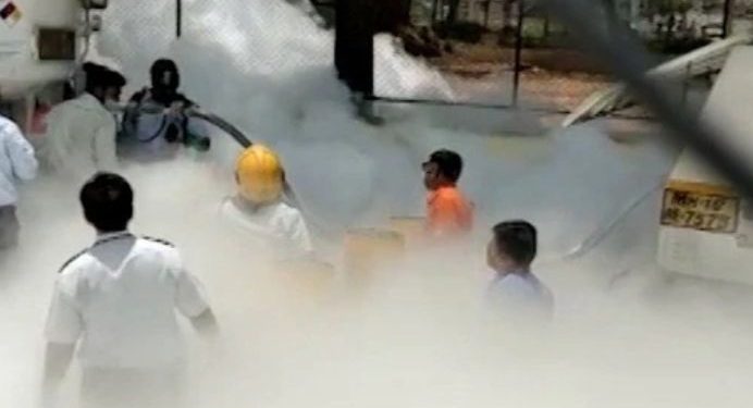 22 corona patient died after oxygen tank leak in nashik