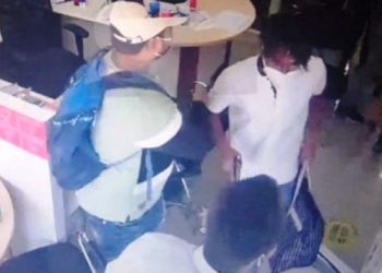 robbery in axis bank nimbahera chittorgarh rajasthan