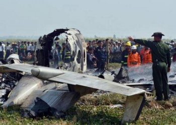 Myanmar 12 died in Military plane crashes