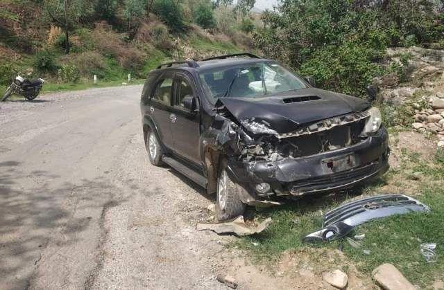 udaipur car and jeep accident bjp dehat jila adhyaksh bhanwar singh panwar injured 1