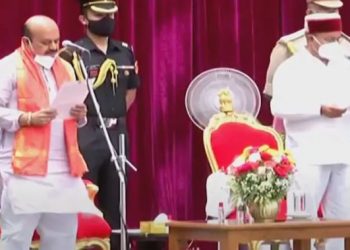 basavaraj-bommai-takes-oath-of-karnataka-chief-minister