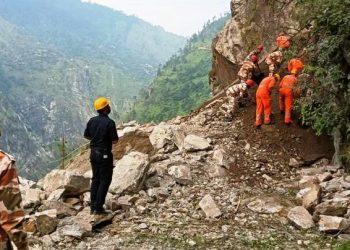 kinnaur landslide 13 bodies found and many feared trapped