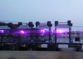 udaipur swaroop sagar ready to overflow and fatehsagar gauge crosses 11 feet