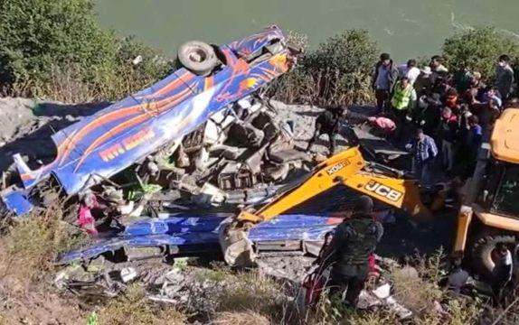 10 dies in bus accident doda jammu kashmir