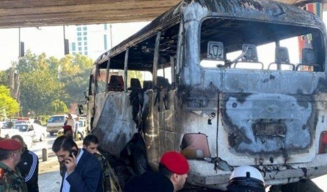 14 soldiers killed in bomb blast hit military bus in Damascus syria