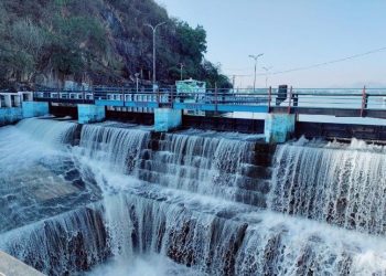 फतेहसागर का झरना फिर चला, चारों गेट खोले: नवम्बर में ऐसा पहली बार हुआ