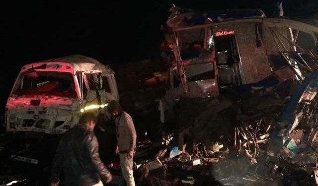 2 died 20 injured in tourist bus and truck accident in parsad udaipur ahmedabad highway