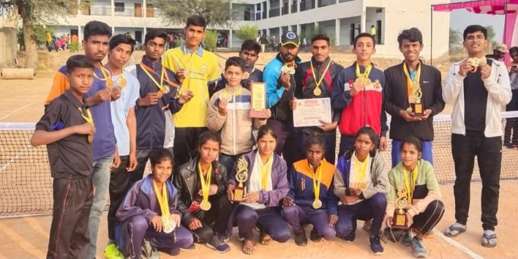 सॉफ्ट टेनिस प्रतियोगिता : उदयपुर का शानदार प्रदर्शन