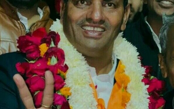 मेहता बने बार एसोसिएशन के अध्यक्ष