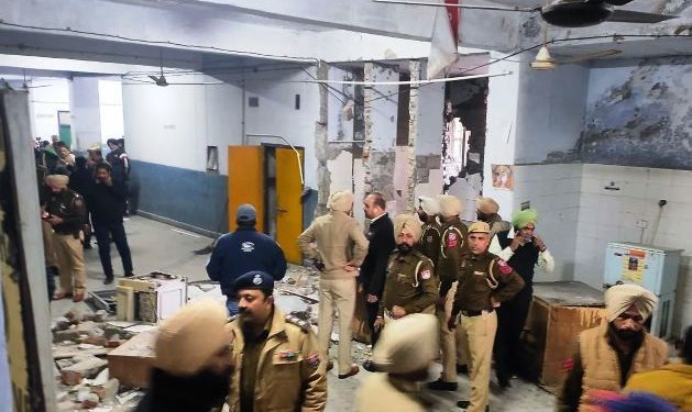 bomb blast in ludhiana court