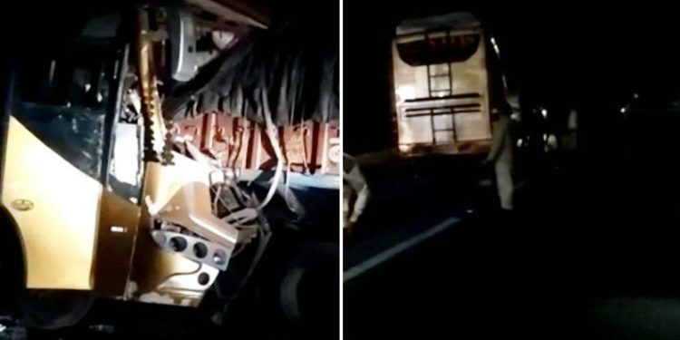 three died in bus accident at bassi jaipur agra highway