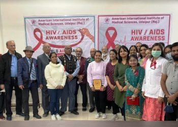 एचआईवी पर हुई प्रश्नोत्तरी और पोस्टर प्रतियोगिता