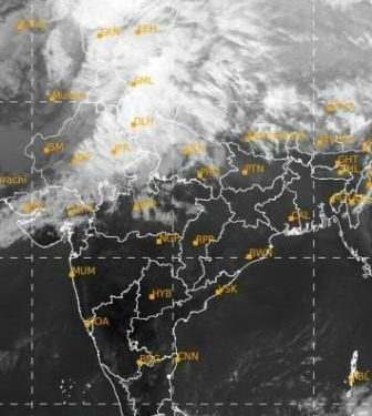 राजस्थान में उदयपुर सहित कई जगह बैमोसम बरसे बादल