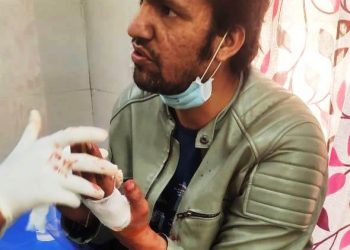 चाइनीज मांझे से बाइक सवार का हाथ कटा