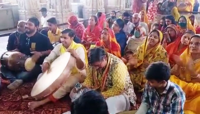 fagotsav on basant panchami at jagdeesh mandir udaipur