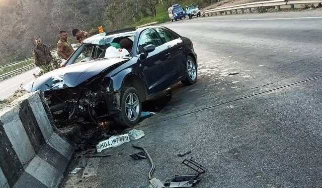 three died and two injured of a family in car accident at pindwara highway udaipur