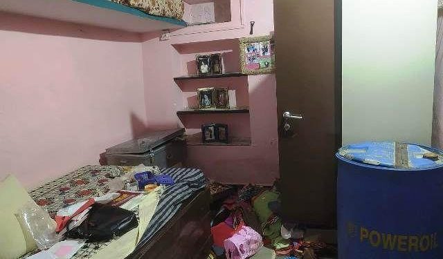 baniyan gang theft jewellery and cash from home in debari udaipur