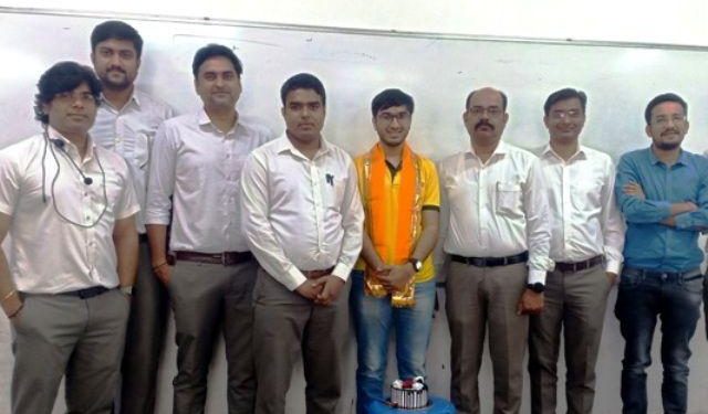 nilay-trivedi-became-udaipur-topper-from-ascent-career-point