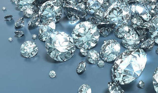 theft of diamonds worth 7 crore rupees in jaipur