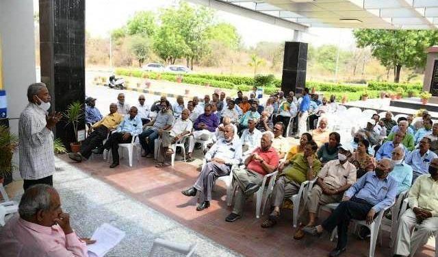 mpuat pensioners protest and demands for pension