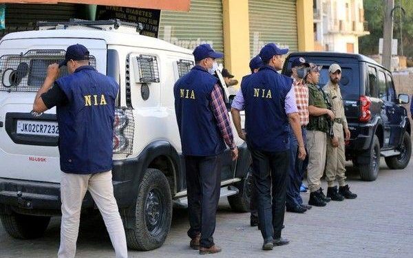 nia raids locations linked to dawood ibrahim and arrest qureshi