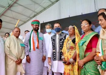 हमारा आदिवासियों से गहरा रिश्ता, भाजपा आपके इतिहास को मिटाने के काम करती है : राहुल गांधी