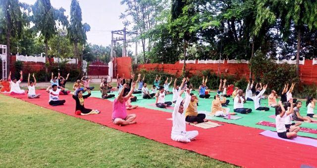 international yoga day 2022 program by arogya vihar dham udaipur