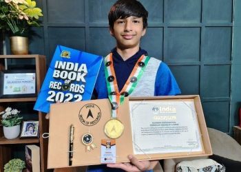 udaipur achievement 12 year old manas purohit create india book of records by solve 150 math question in 41 min 24 seconds