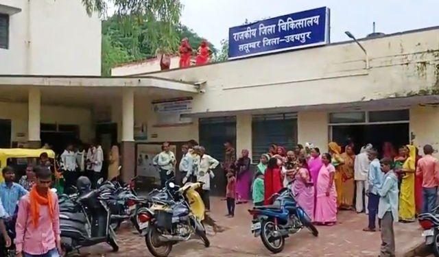 2 killed 1 serious due to high tension line current in rally on world tribal day in salumber udaipur -2
