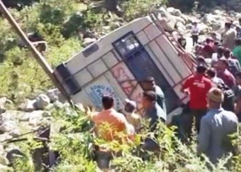 12 died as bus fells into gorge in Poonch J&K