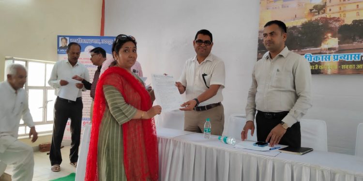 यूआईटी शिविर में एमपी कॉलोनी के लोगों का सपना हुआ साकार